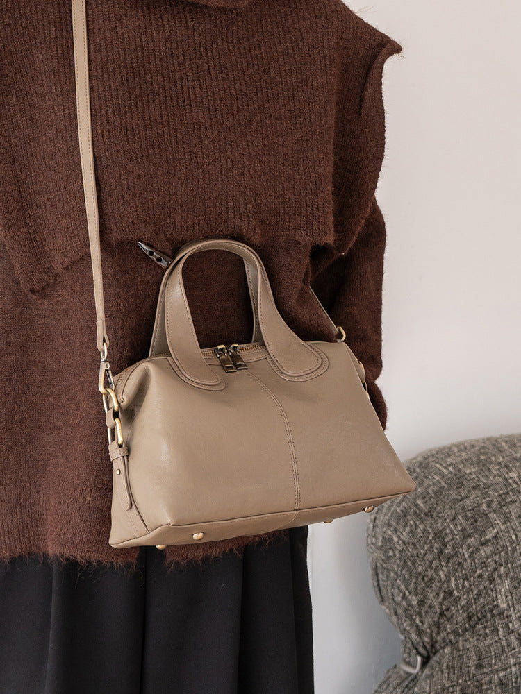 Crossbody handbag