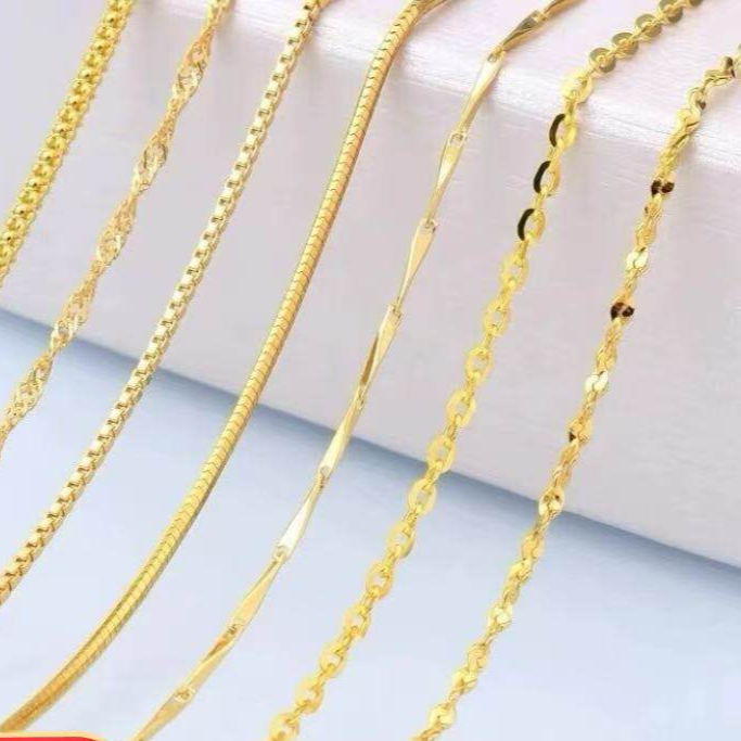18K Gold Plain Chain Necklace for Women